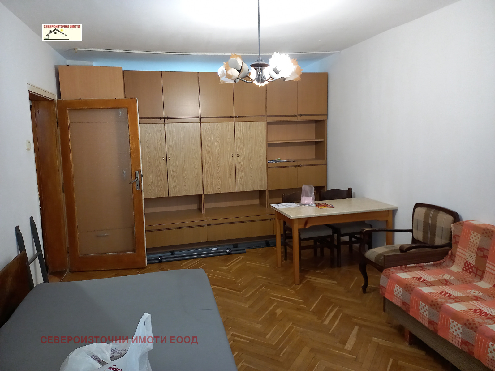 Продава 2-СТАЕН, гр. Варна, Спортна зала