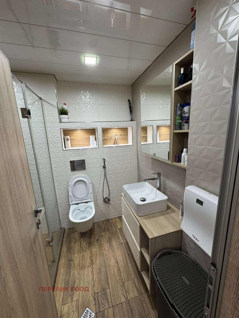 Продава  3-стаен област Стара Загора , гр. Казанлък , 100 кв.м | 17650997 - изображение [8]