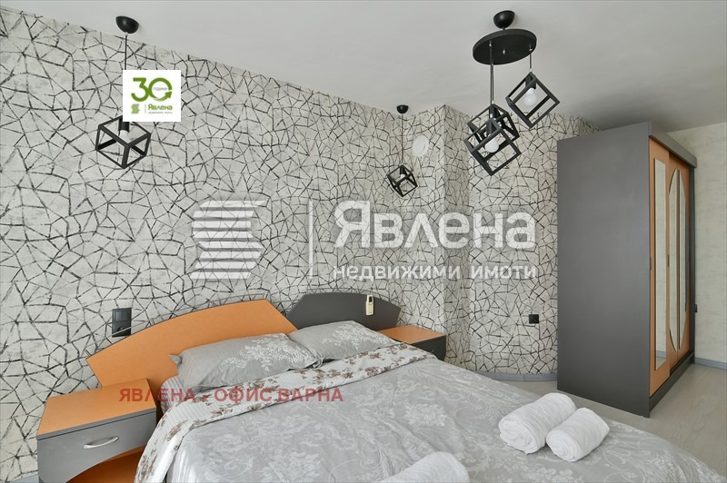 Продава МНОГОСТАЕН, гр. Варна, Център, снимка 11 - Апартаменти - 54529854
