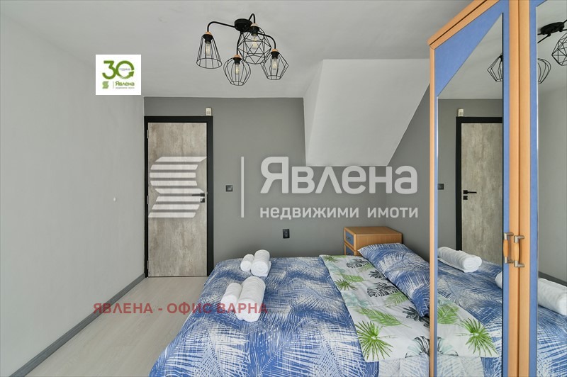 Продава МНОГОСТАЕН, гр. Варна, Център, снимка 7 - Апартаменти - 54529854