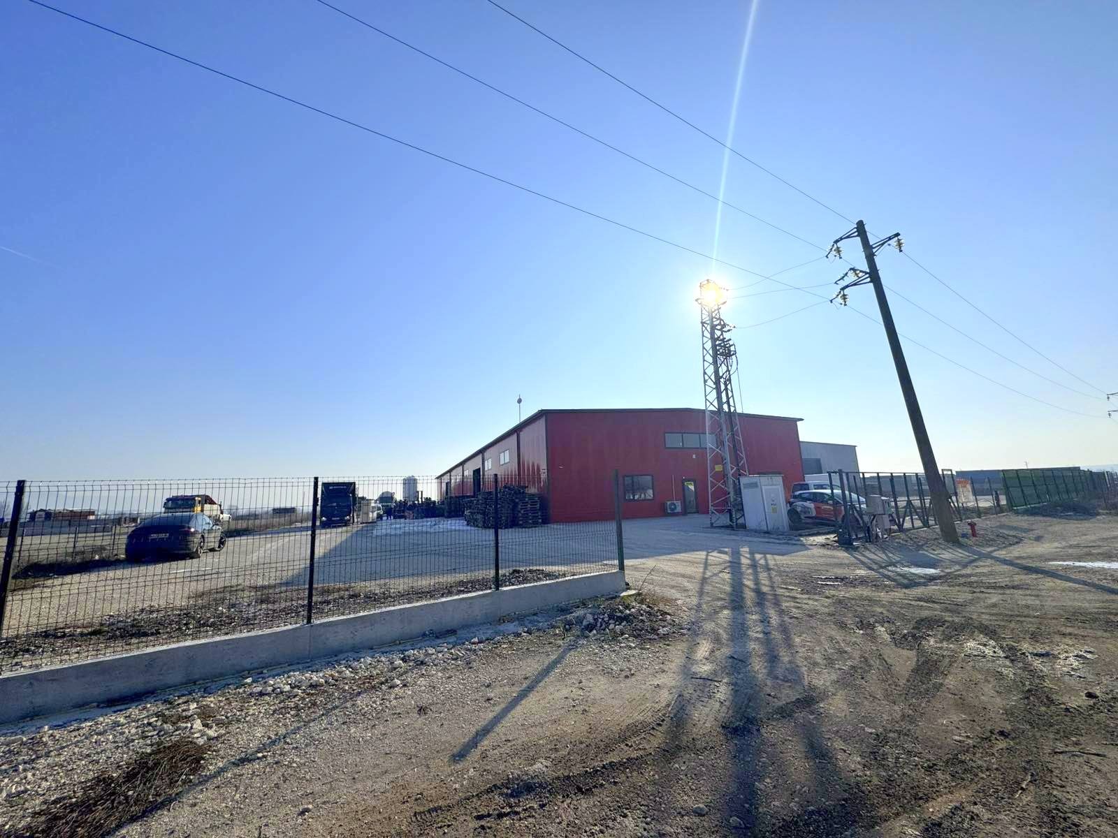 Продава ПРОМ. ПОМЕЩЕНИЕ | Imot.bg — изображение 1