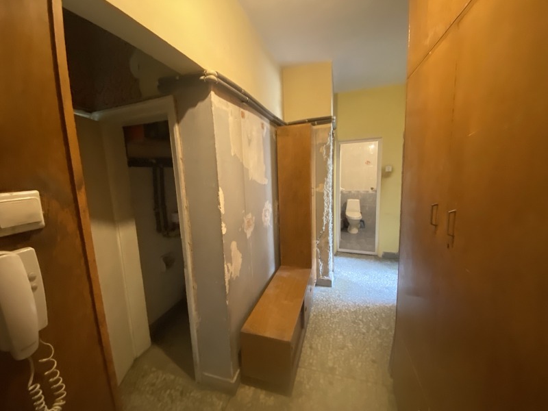 Te koop  2 slaapkamers Sofia , Tsentar , 89 m² | 17065307 - afbeelding [4]