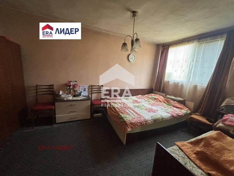 Продава КЪЩА, с. Щръклево, област Русе, снимка 12 - Къщи - 54827648