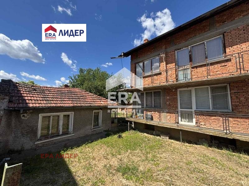 Продава КЪЩА, с. Щръклево, област Русе, снимка 2 - Къщи - 54827648