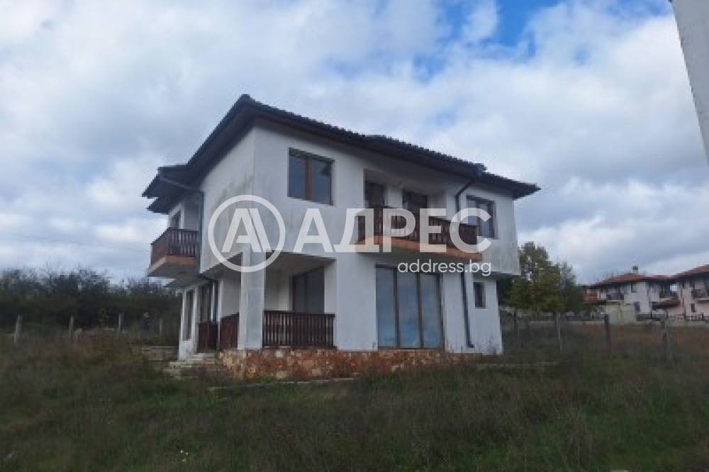 Продава КЪЩА, с. Църква, област Добрич, снимка 10 - Къщи - 55090951