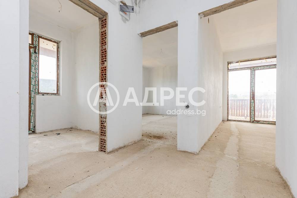 Продава КЪЩА, с. Църква, област Добрич, снимка 9 - Къщи - 55090951