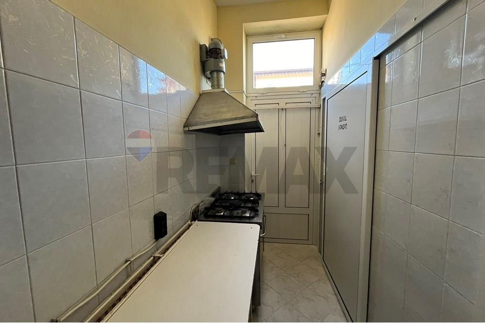 Продава ЗАВЕДЕНИЕ, гр. Нови пазар, област Шумен, снимка 7 - Заведения - 55032955