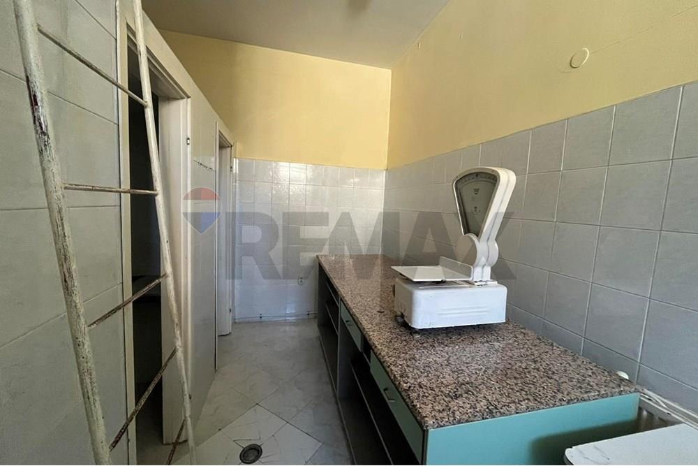 Продава ЗАВЕДЕНИЕ, гр. Нови пазар, област Шумен, снимка 9 - Заведения - 55032955