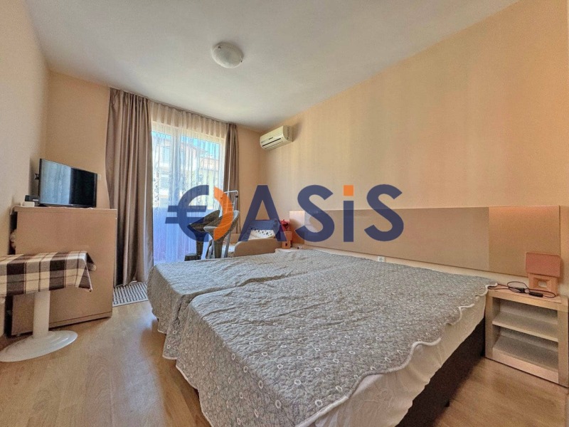 Te koop  Studio regio Boergas , k.k. Slantsjev brjag , 33 m² | 88339299