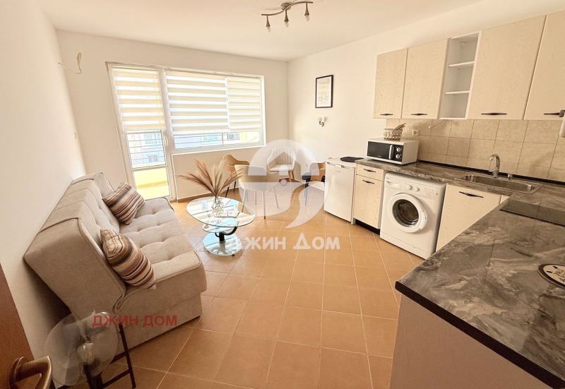 En venta  2 dormitorios región Burgas , k.k. Slanchev bryag , 85 metros cuadrados | 57885200 - imagen [3]