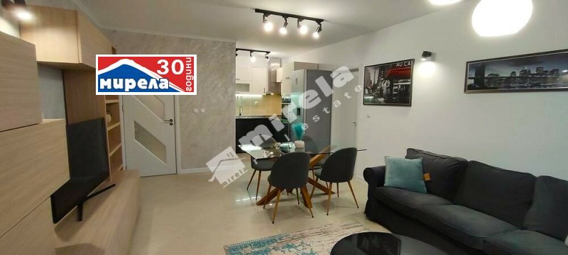 À venda  2 quartos Veliko Tarnovo , Akaciia , 111 m² | 52350588