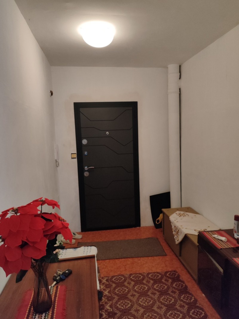 Na prodej  2 ložnice Ruse , Družba 3 , 104 m2 | 64155700 - obraz [3]