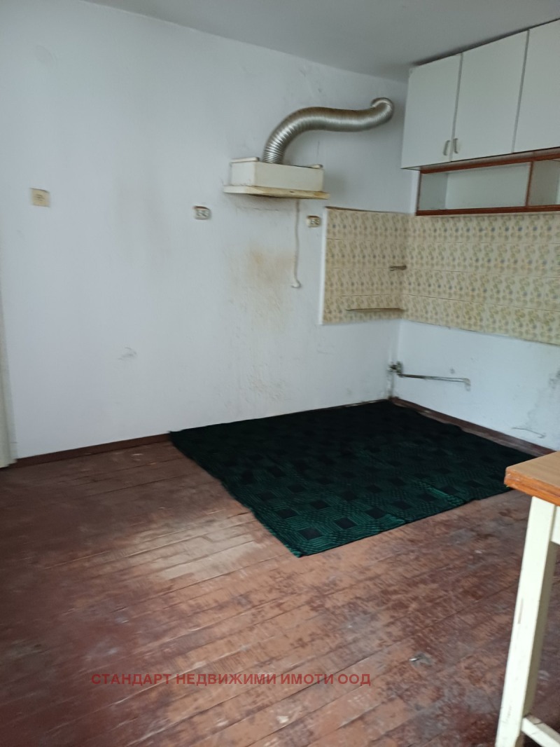 Продава КЪЩА, гр. Съединение, област Пловдив, снимка 6 - Къщи - 52155106