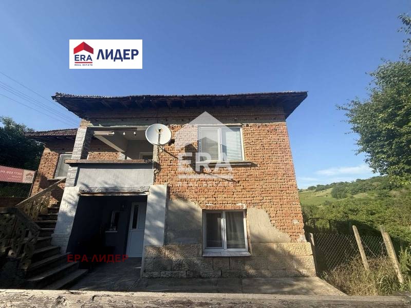 Продава КЪЩА, с. Батин, област Русе, снимка 3 - Къщи - 54827637