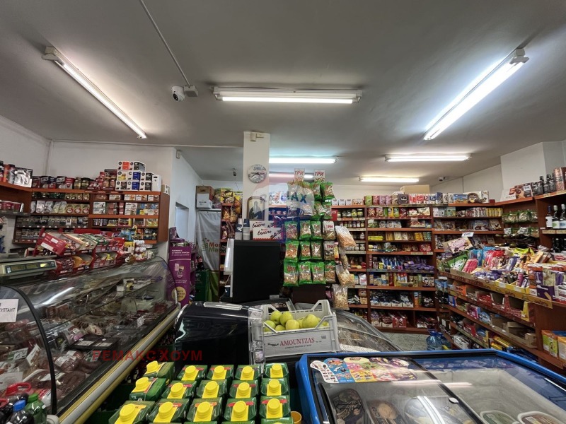 En venta  Comercio Varna , Lyatno kino Trakiya , 50 metros cuadrados | 11752468