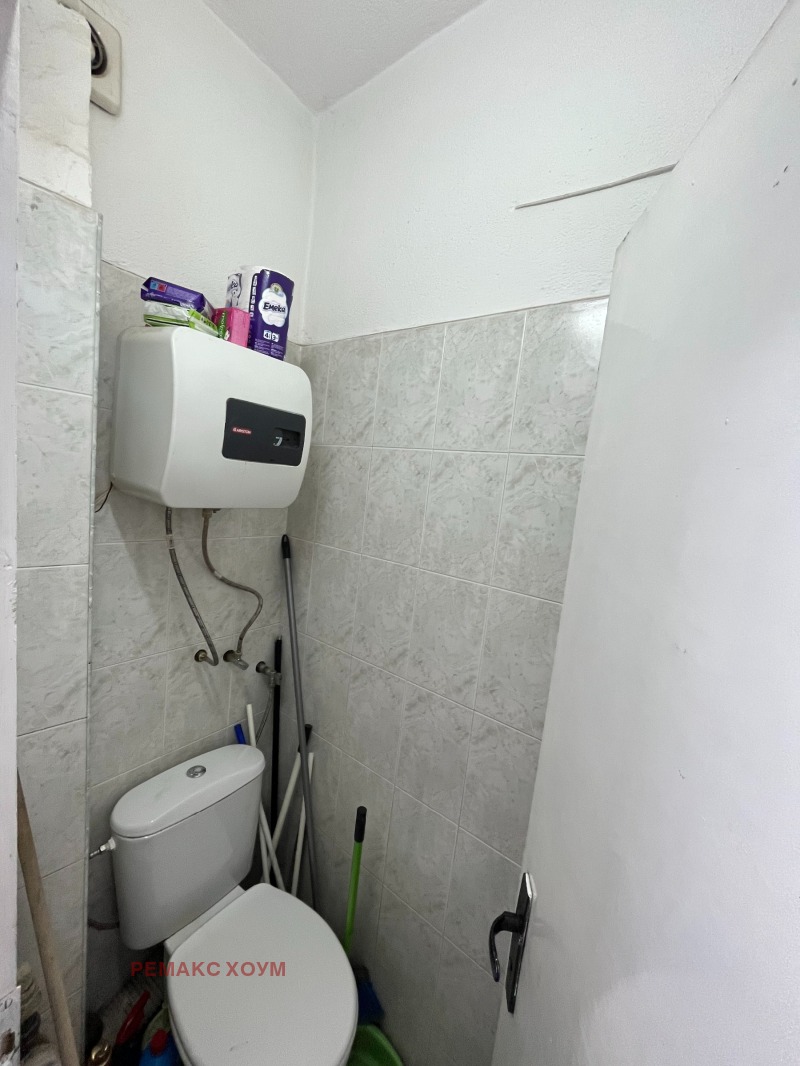 En venta  Comercio Varna , Lyatno kino Trakiya , 50 metros cuadrados | 11752468 - imagen [12]