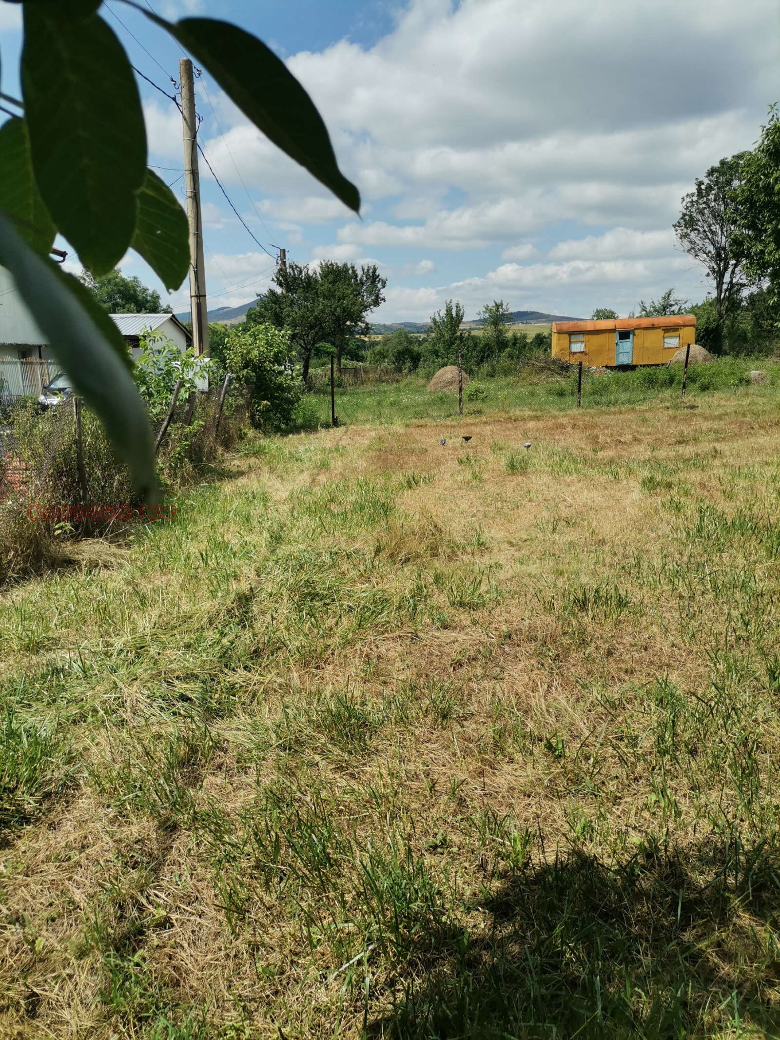 Продава ПАРЦЕЛ, с. Мещица, област Перник, снимка 4 - Парцели - 55710804