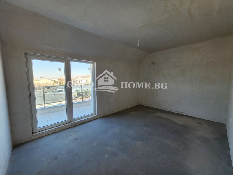 À venda  2 quartos Plovdiv , Ostromila , 114 m² | 89757234 - imagem [7]