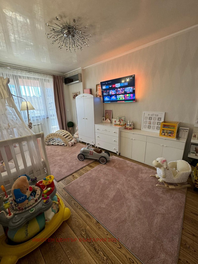 Zu verkaufen  3+ Schlafzimmer Sofia , Iztok , 220 qm | 94205621 - Bild [6]