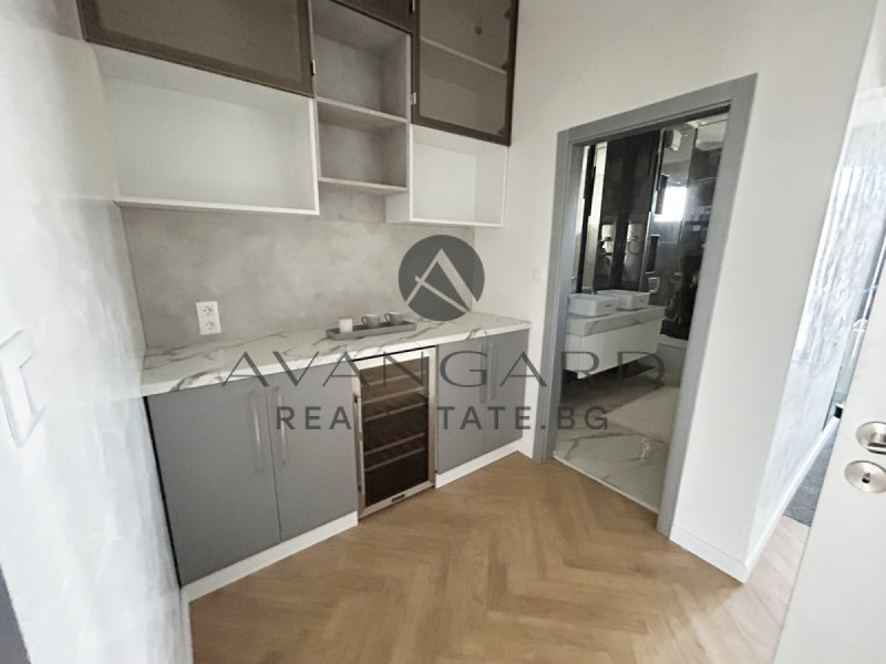Продава  Къща град Пловдив , Остромила , 388 кв.м | 58439317 - изображение [15]