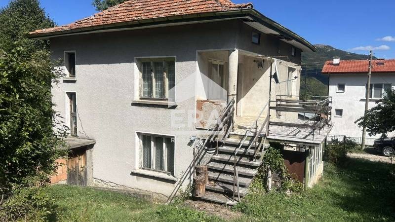 À venda  Casa região Sófia , Drujevo , 130 m² | 43672283