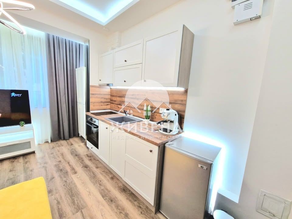 Продава 1-СТАЕН, гр. Варна, Център, снимка 4 - Апартаменти - 55987695