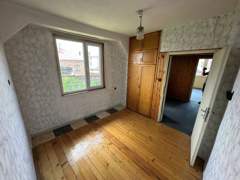 Продава 3-СТАЕН в област Благоевград, гр. Банско - 89 кв.м / 79 995 € » 156 456.62 лв., ФАКТОР ИСТЕЙТ БАНСКО