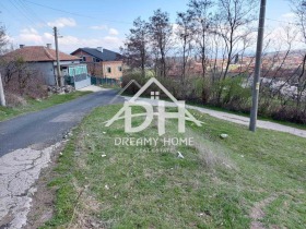 Продажба на имоти в с. Зелениково, област Кърджали - изображение 1 