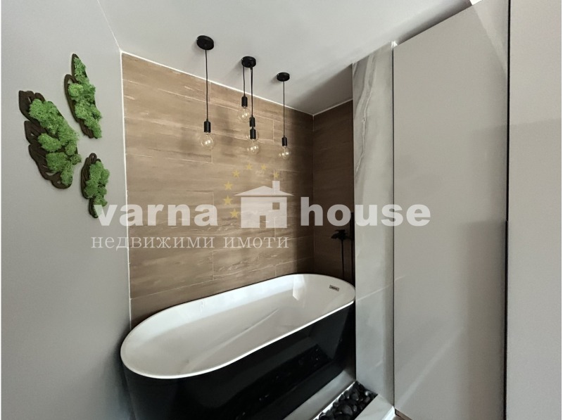 Till salu  Studio Varna , m-t Alen mak , 40 kvm | 41553408 - bild [3]