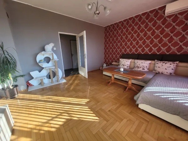 Продава  3-стаен, град Пловдив, Коматевско шосе •  120 000 EUR • ID 83487965 — holmes.bg - [1] 