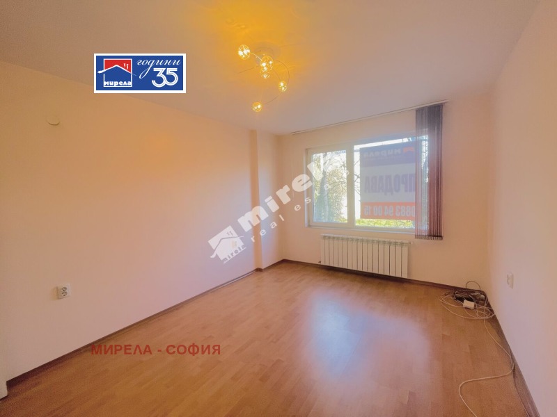 Продава 3-СТАЕН, гр. София, Докторски паметник, снимка 9 - Апартаменти - 52533779