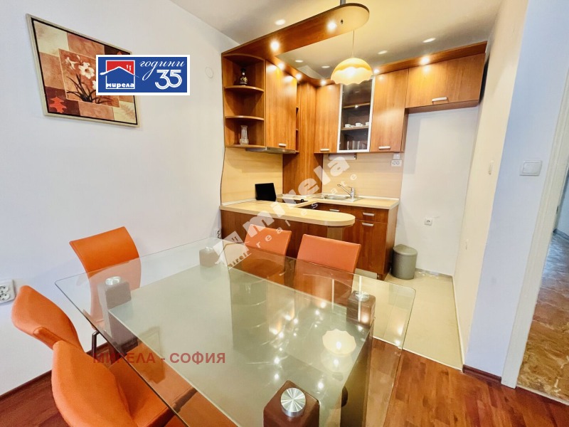 Продава 3-СТАЕН, гр. София, Докторски паметник, снимка 2 - Апартаменти - 52533779