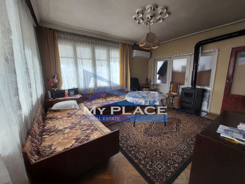 Продава МНОГОСТАЕН, гр. Шумен, Пожарната