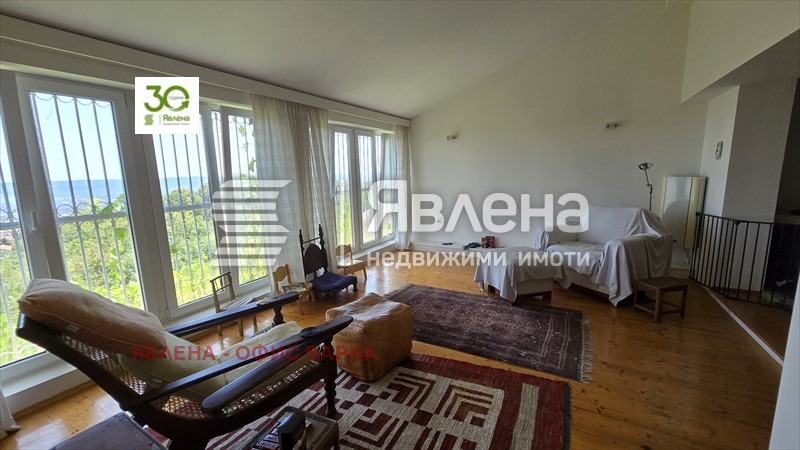 Продава КЪЩА, гр. Варна, м-т Франга Дере, снимка 3 - Къщи - 49228133