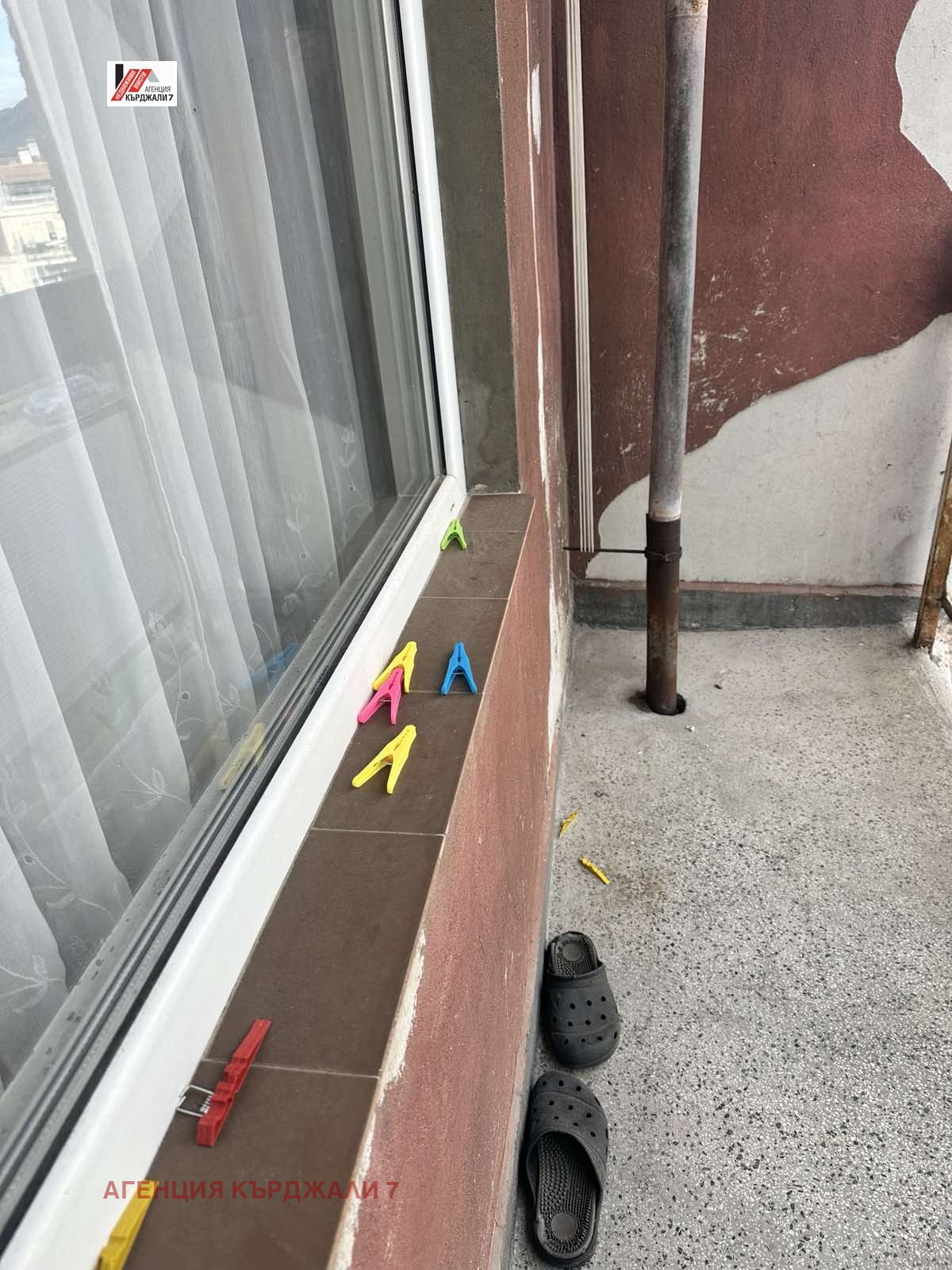 Продава 4-СТАЕН, гр. Кърджали, Възрожденци, снимка 14 - Апартаменти - 53920692