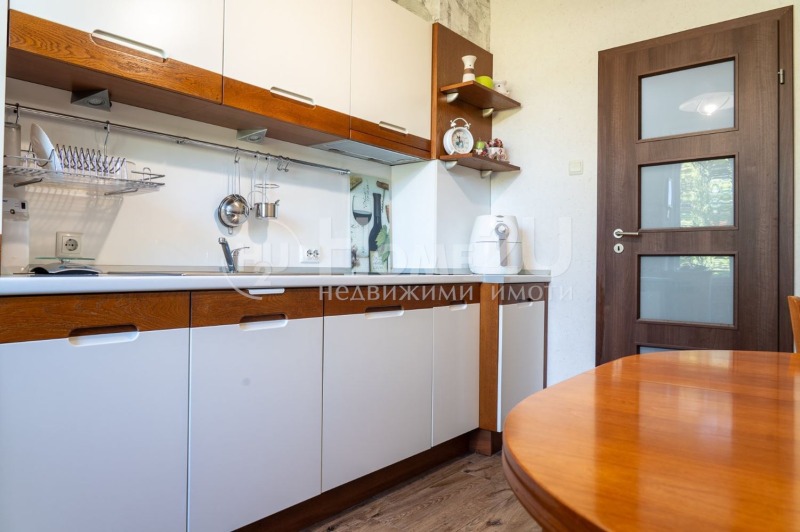 À venda  2 quartos Sofia , Zapaden park , 76 m² | 90693256