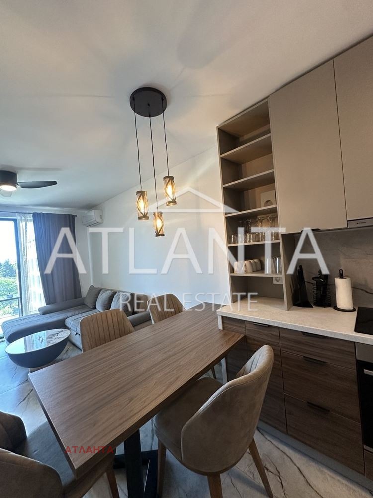 Продава 3-СТАЕН, гр. Варна, к.к. Св.Св. Константин и Елена, снимка 8 - Апартаменти - 55197112
