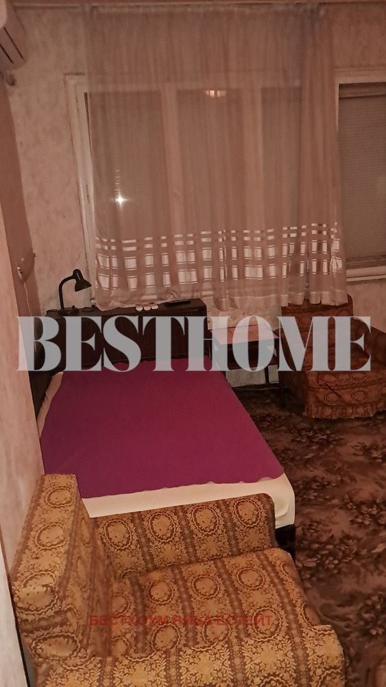 Te koop  3 slaapkamers Varna , Tsentralna poshta , 100 m² | 18157364
