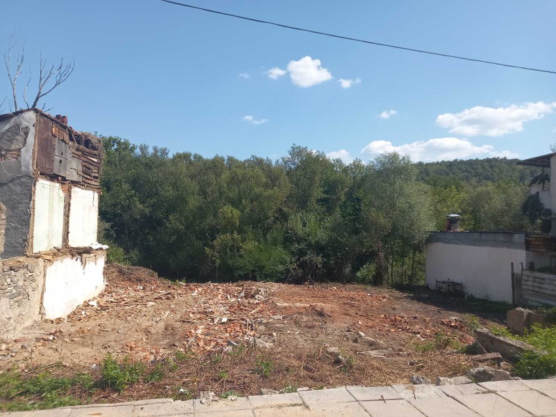 En venta  Trama región Lovech , Troyan , 388 metros cuadrados | 16580301