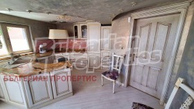 Hus Dolnoslav, region Plovdiv 9
