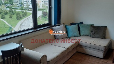 Продава  1-стаен област Пловдив , гр. Карлово , 38 кв.м | 59154079