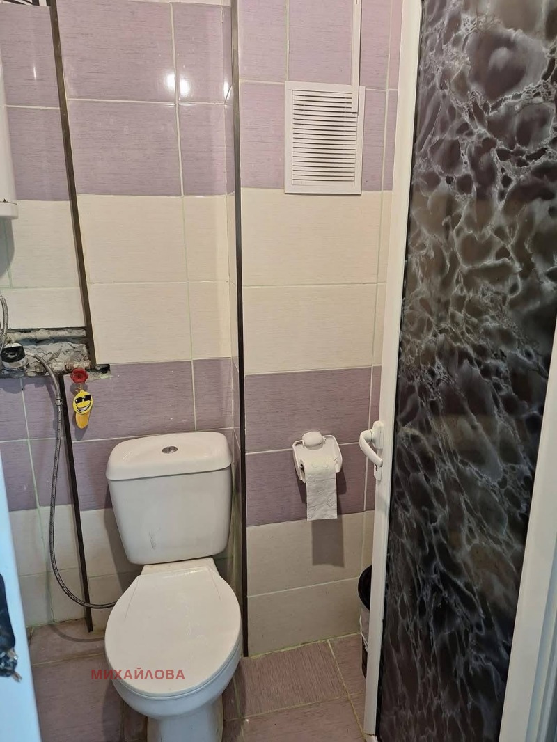 Продава  1-стаен град Стара Загора , Три чучура - юг , 40 кв.м | 79560530 - изображение [6]