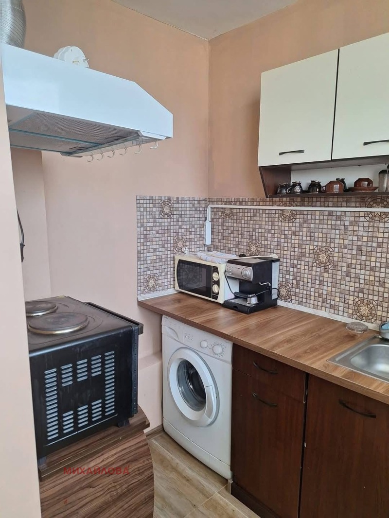 Продава  1-стаен град Стара Загора , Три чучура - юг , 40 кв.м | 79560530 - изображение [5]