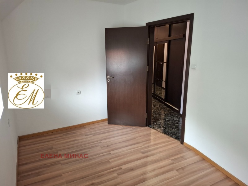 Продава  3-стаен град Шумен , Болницата , 73 кв.м | 72845750 - изображение [6]