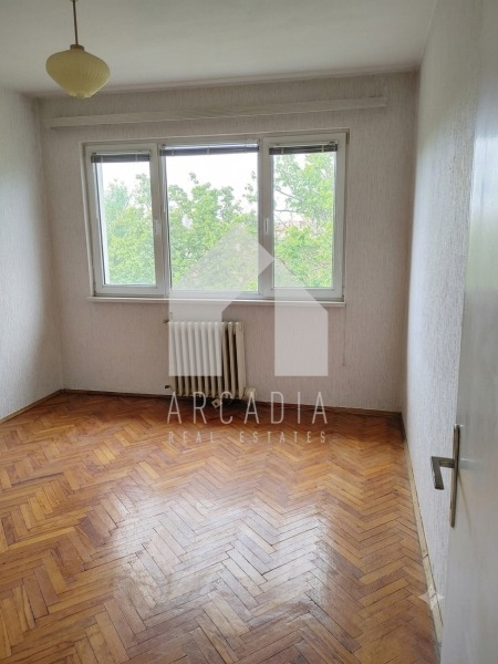 Продава 3-СТАЕН, гр. Пловдив, Център
