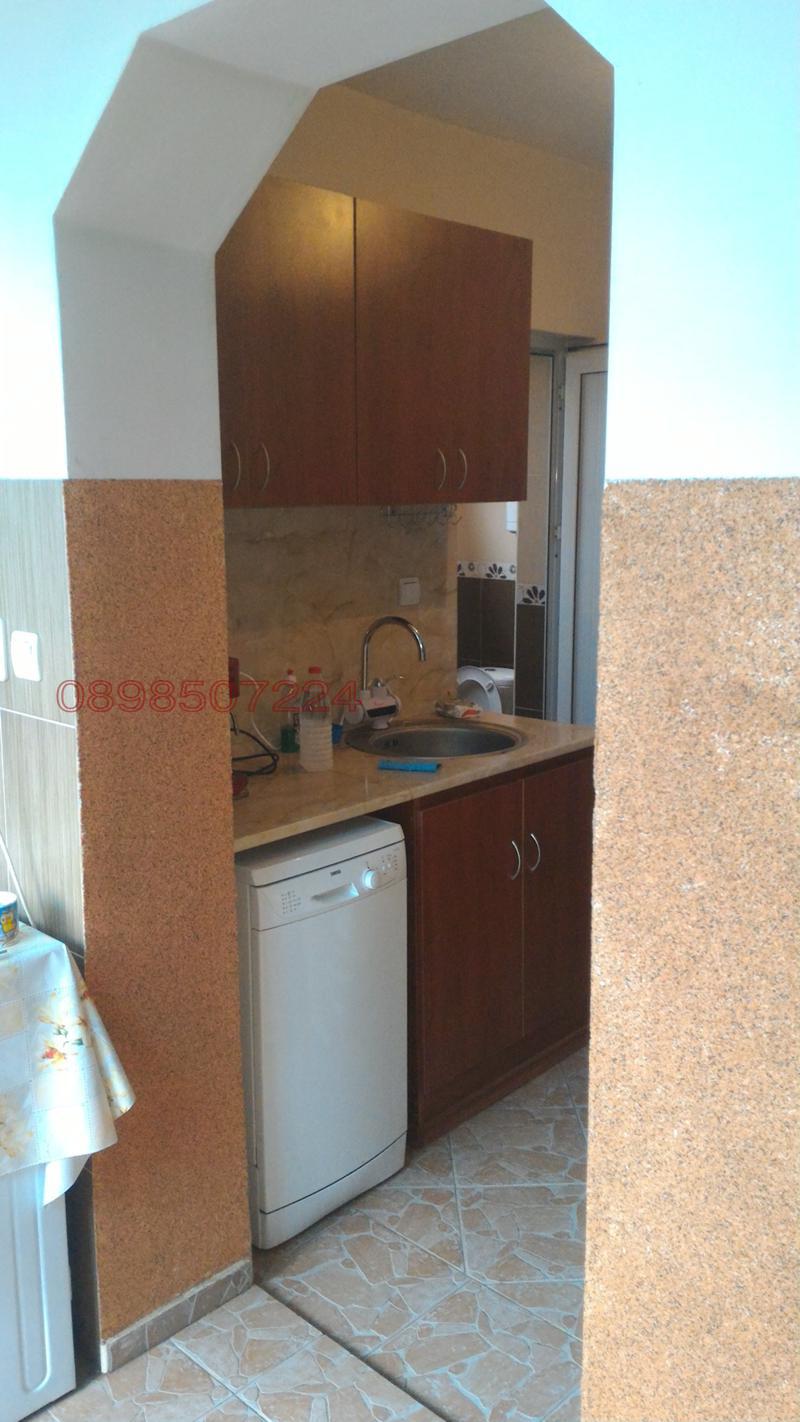 Продава КЪЩА, с. Козарево, област Ямбол, снимка 3 - Къщи - 52781533