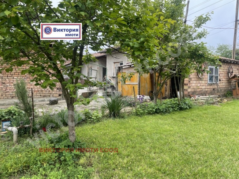 Продава КЪЩА, с. Караисен, област Велико Търново, снимка 8 - Къщи - 45855832