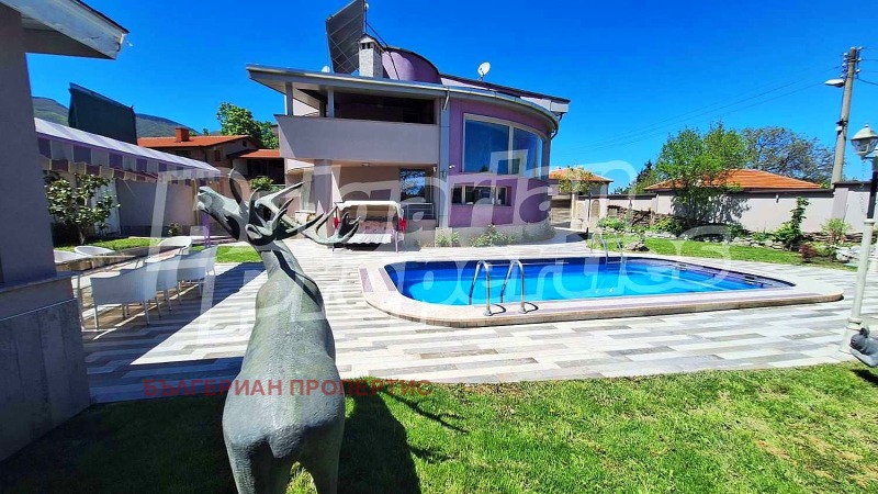 Продава  Къща, област Пловдив, с. Долнослав •  790 000 EUR • ID 31245005 — holmes.bg - [1] 