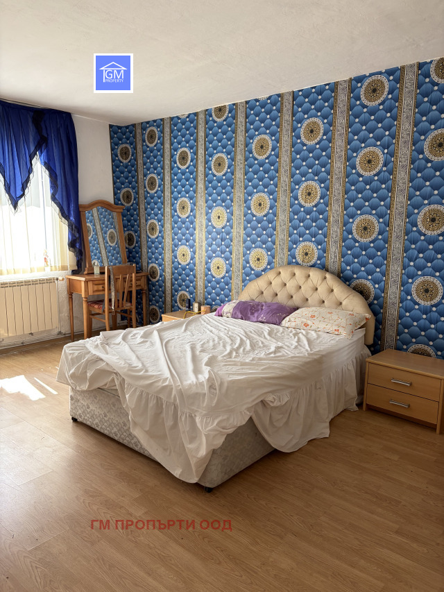 Продава КЪЩА, с. Здравец, област Варна, снимка 14 - Къщи - 56221957