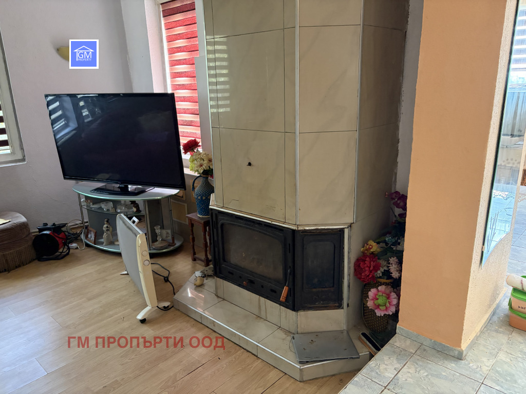 Продава КЪЩА, с. Здравец, област Варна, снимка 9 - Къщи - 56221957